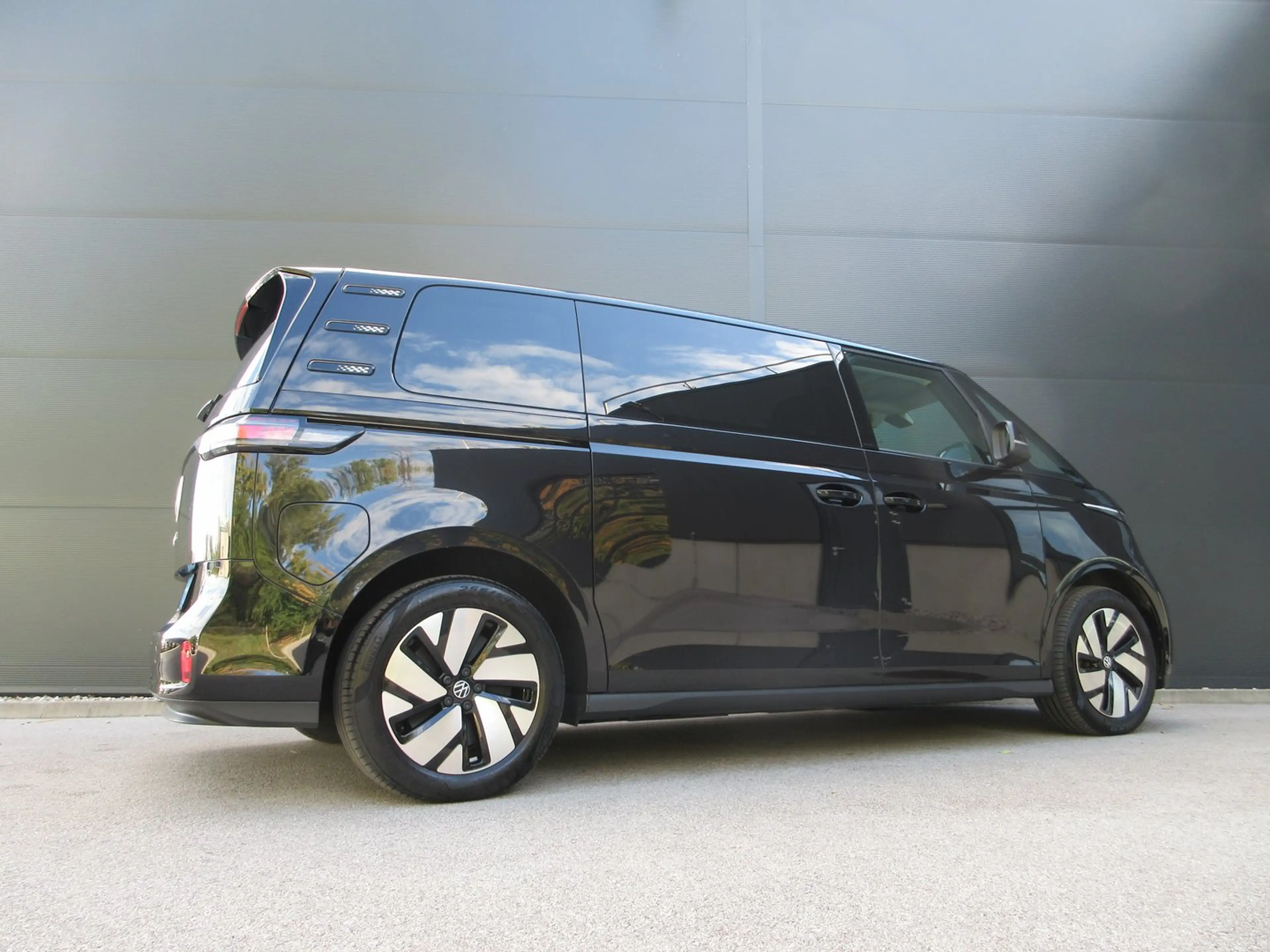 Volkswagen ID. Buzz VW ID. Buzz Pro LR 210 kW — photo 9