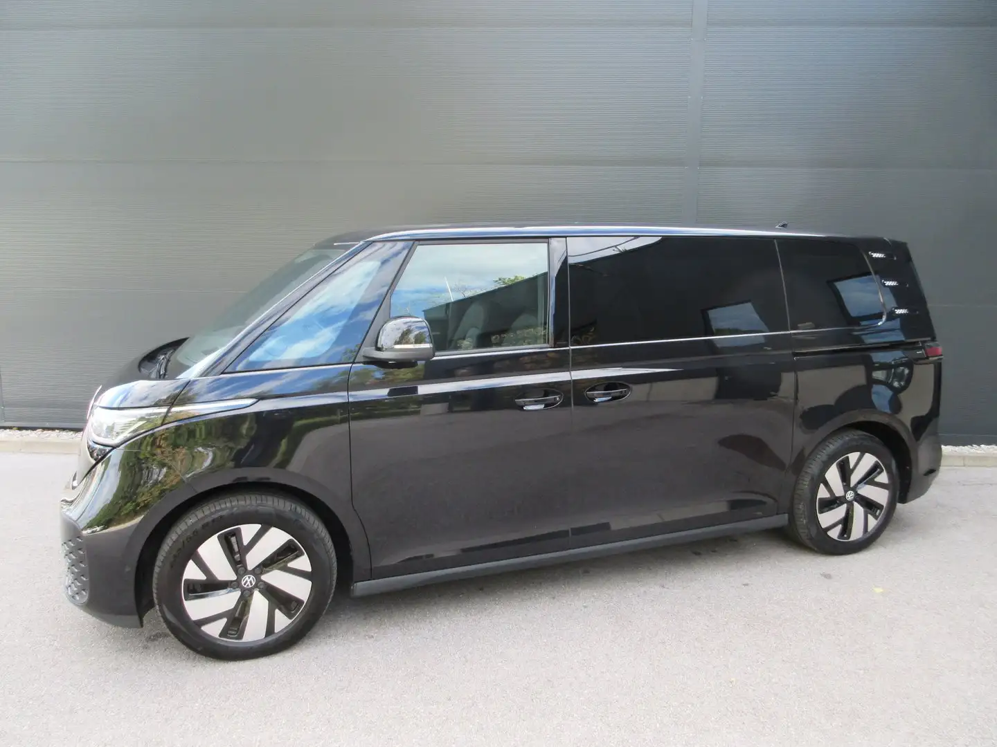 Volkswagen ID. Buzz VW ID. Buzz Pro LR 210 kW Schwarz - 2