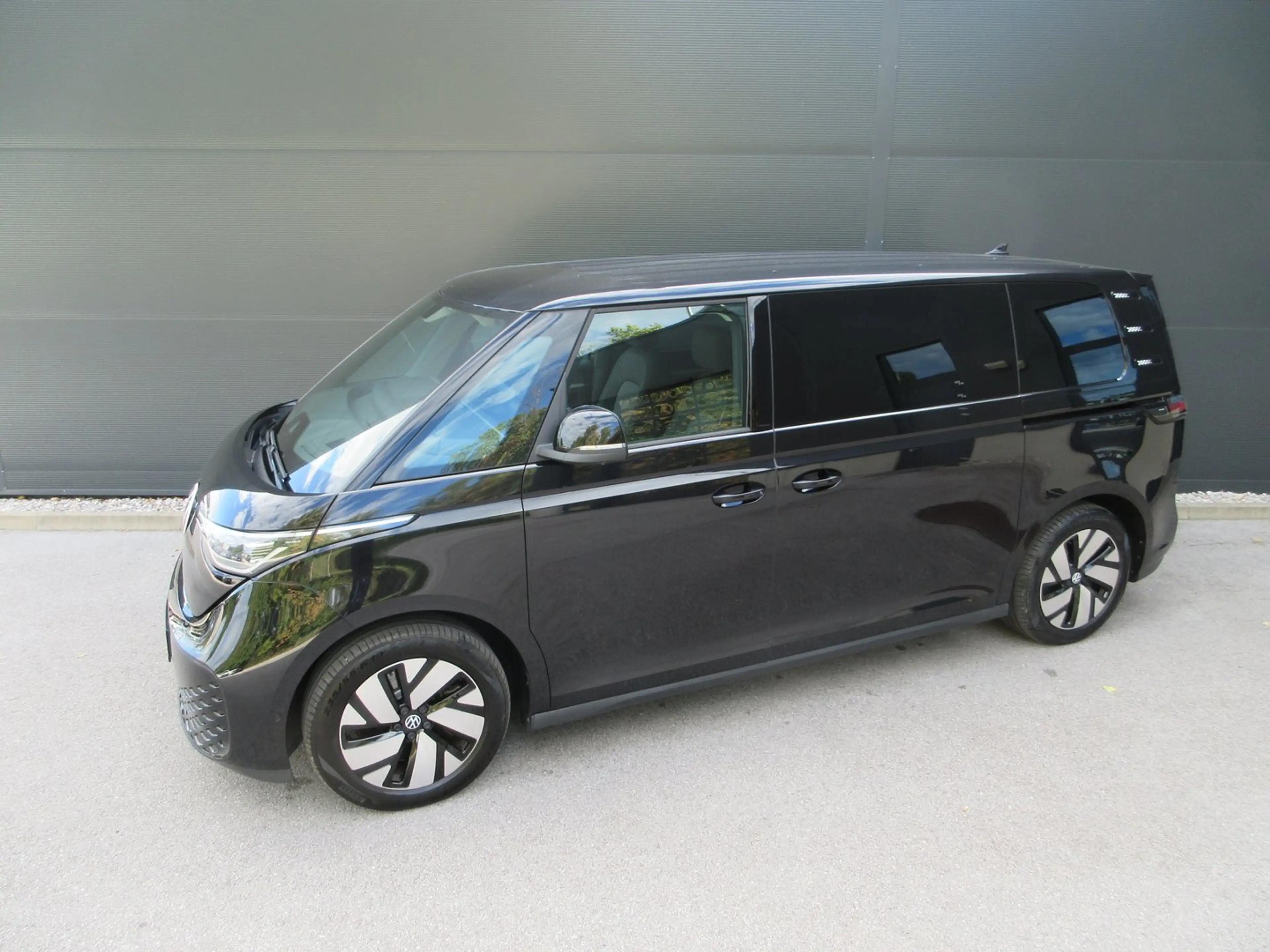 Volkswagen ID. Buzz VW ID. Buzz Pro LR 210 kW — photo 3
