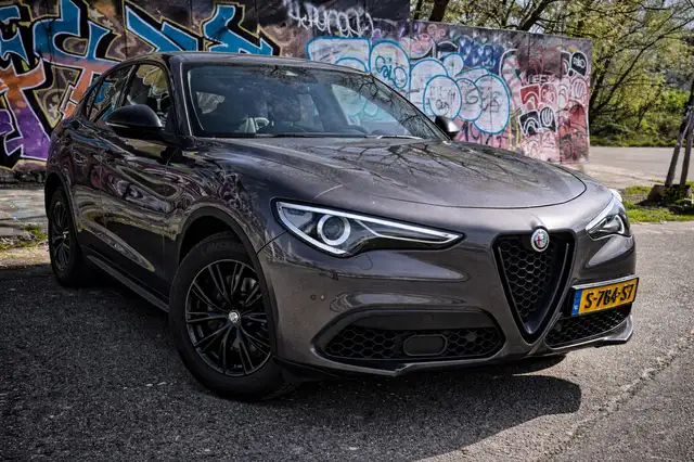 Alfa Romeo Stelvio 2.0 T AWD