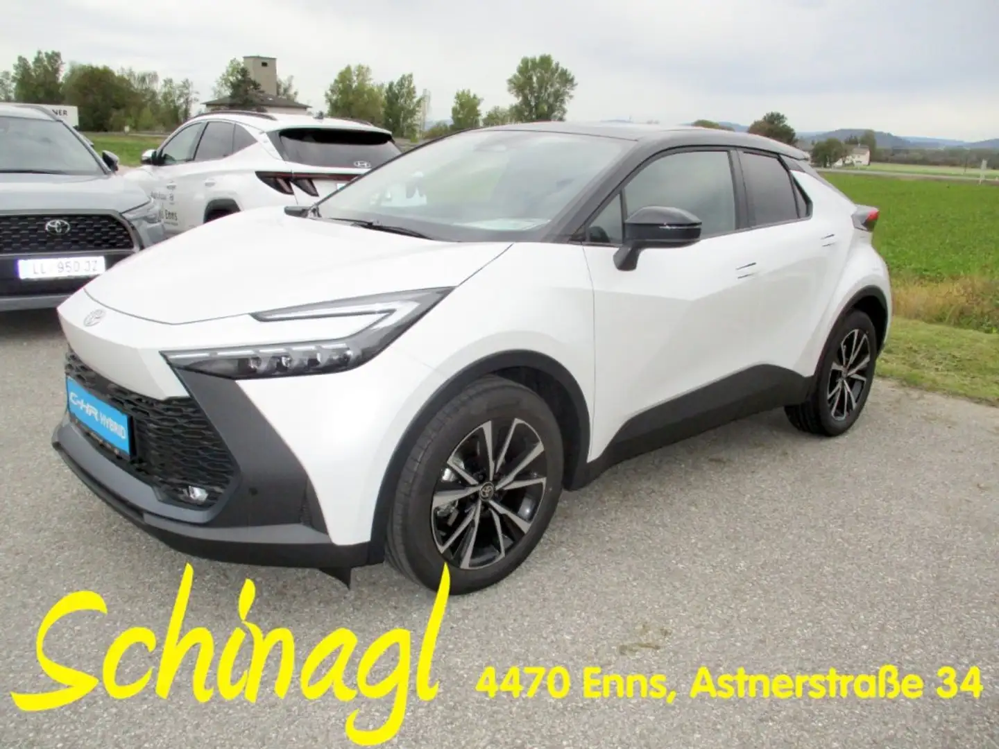 Toyota C-HR 2,0 HSD Active drive + TechnP Blanc - 1