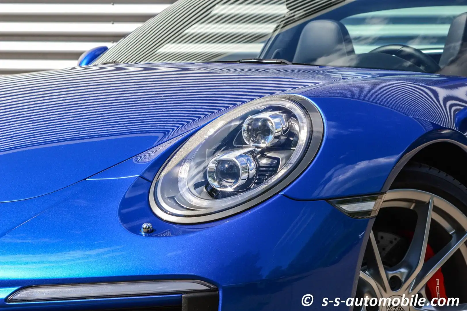 Porsche 991 .2 Targa 4S Sportabgas PDLS+ Sitzbelüftung Azul - 2