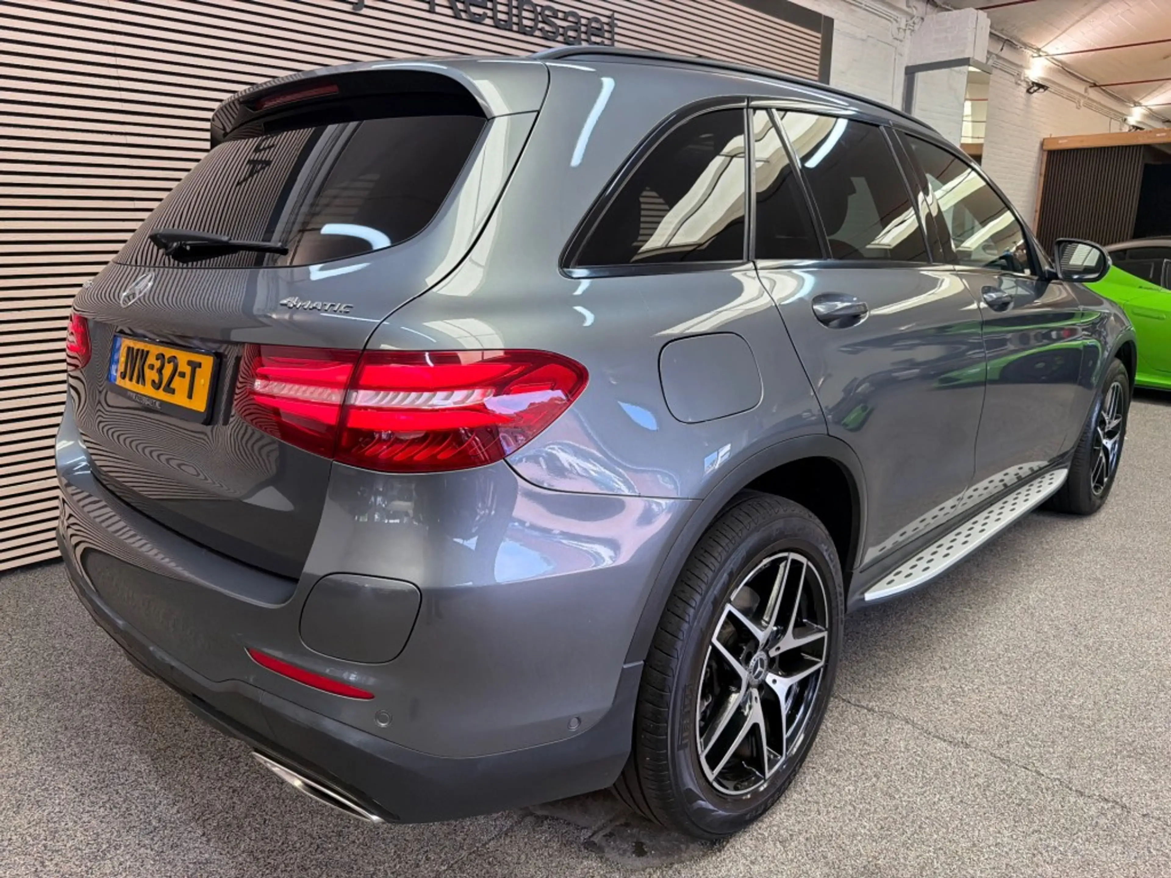 Mercedes-Benz GLC 350 350E 4Matic AMG-Line Panodak Leder Keyless Trekhaa — photo 6
