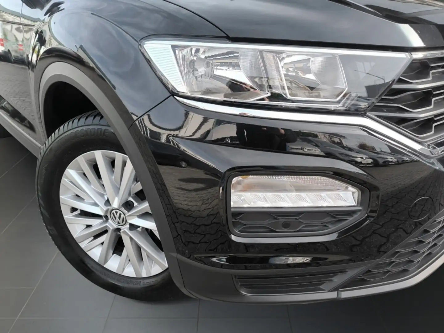 Volkswagen T-Roc AppConnect Sitzheizung Spurhalteassistent Climatr Schwarz - 2