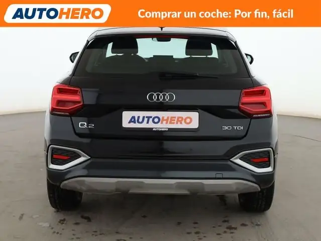 Audi Q2 view 5