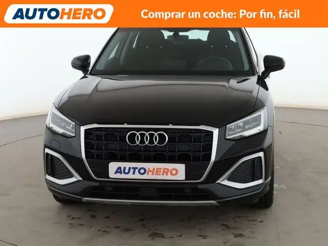 Audi Q2 view 9