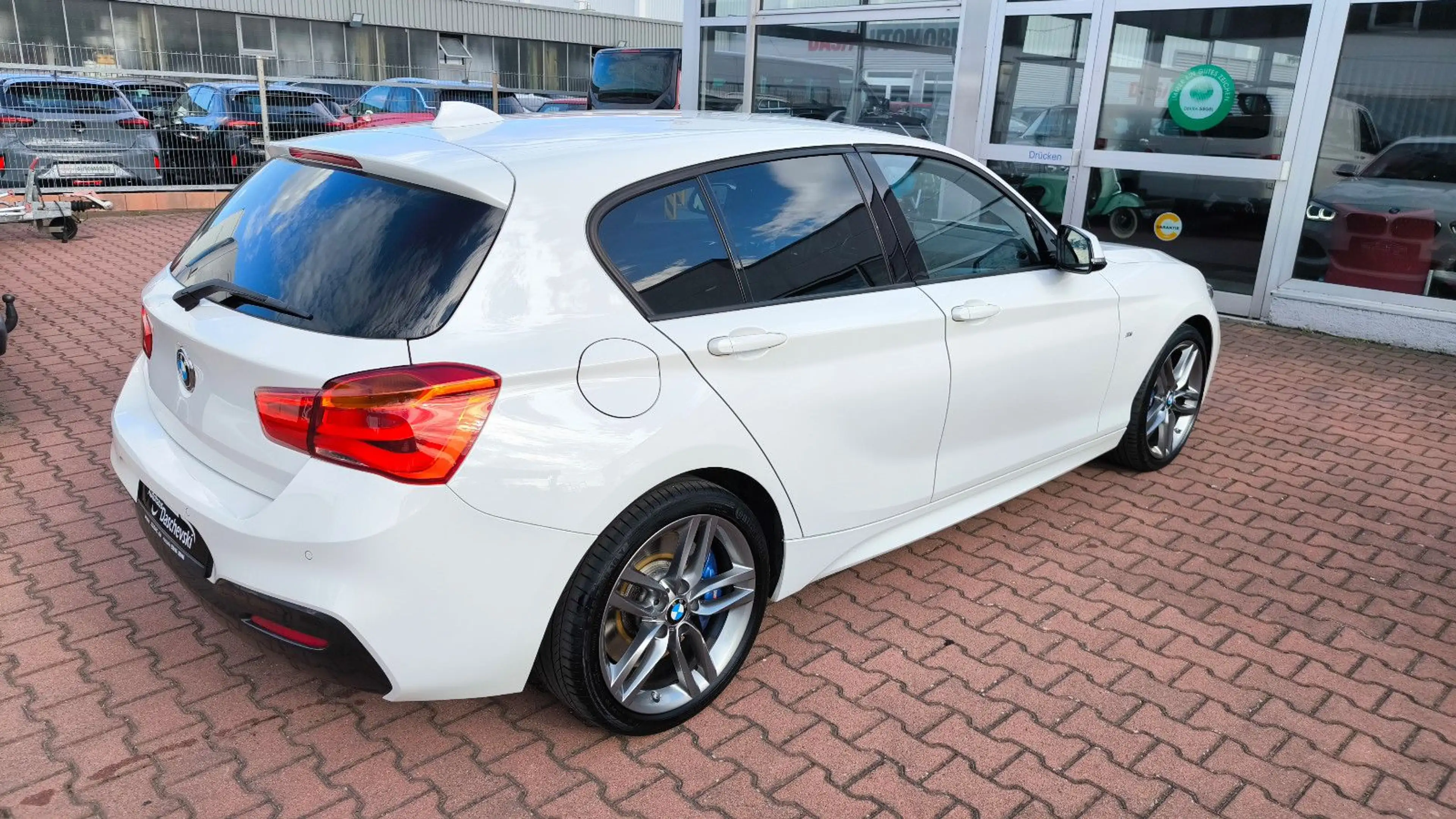 BMW 118 i 5-trg. M Sport M-Paket Performance — photo 3