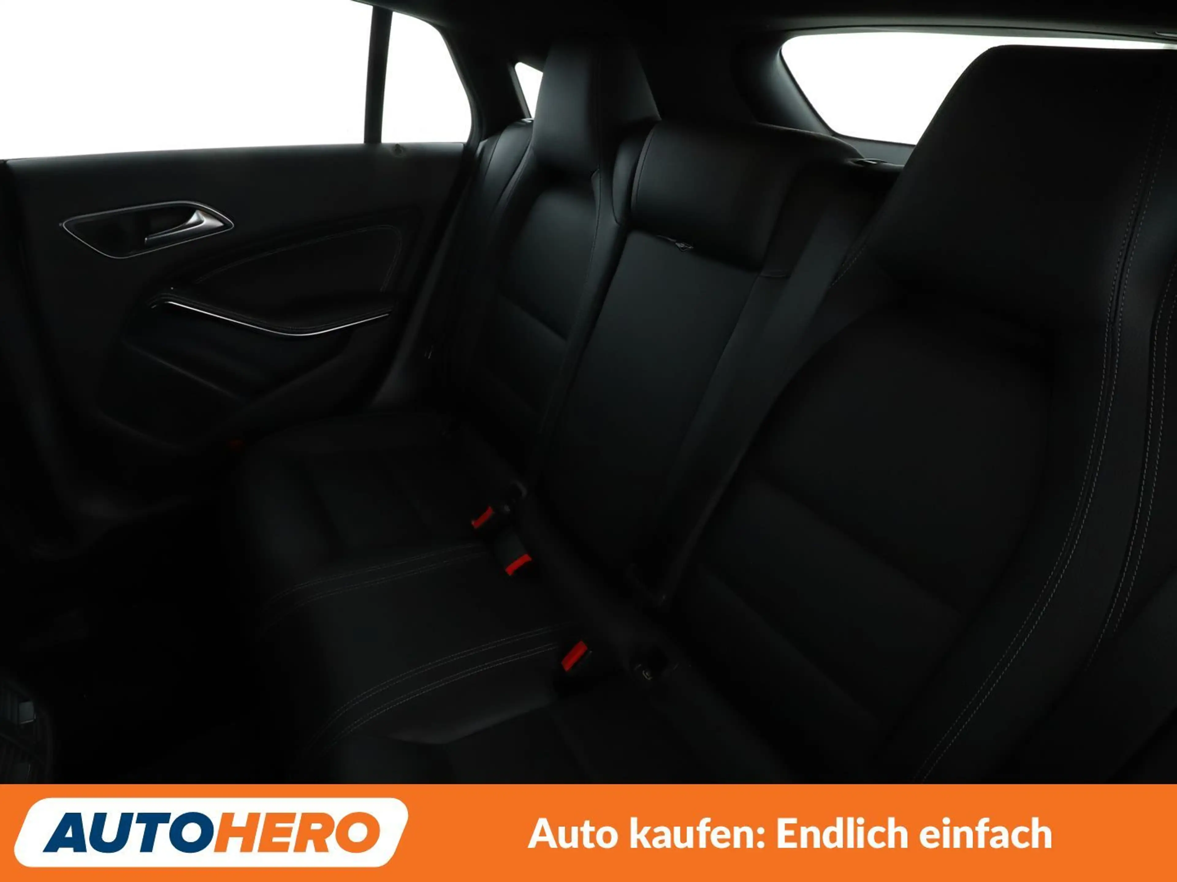 Mercedes-Benz CLA 200 CLA 200 Shooting Brake Urban — photo 14