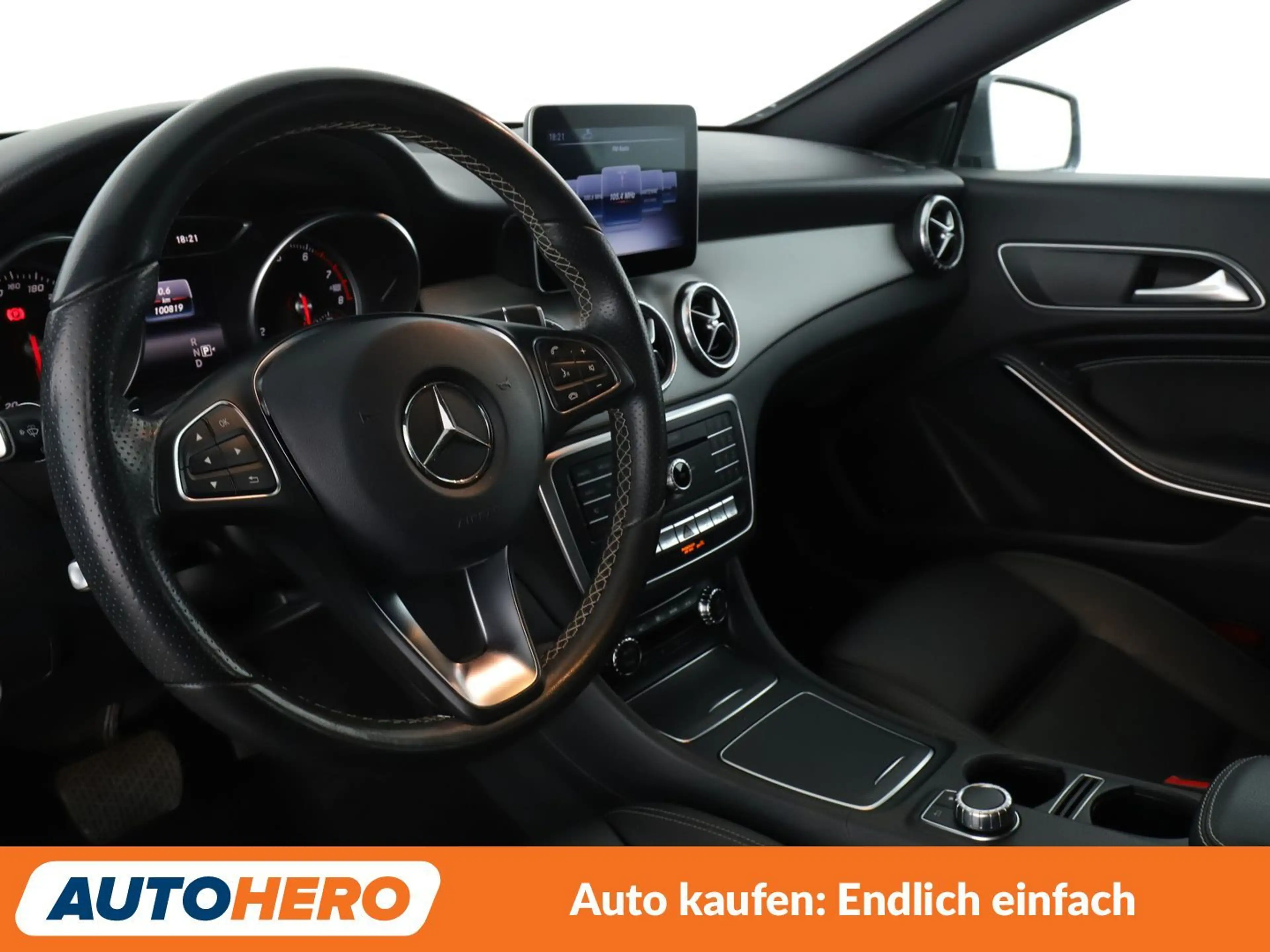 Mercedes-Benz CLA 200 CLA 200 Shooting Brake Urban — photo 11