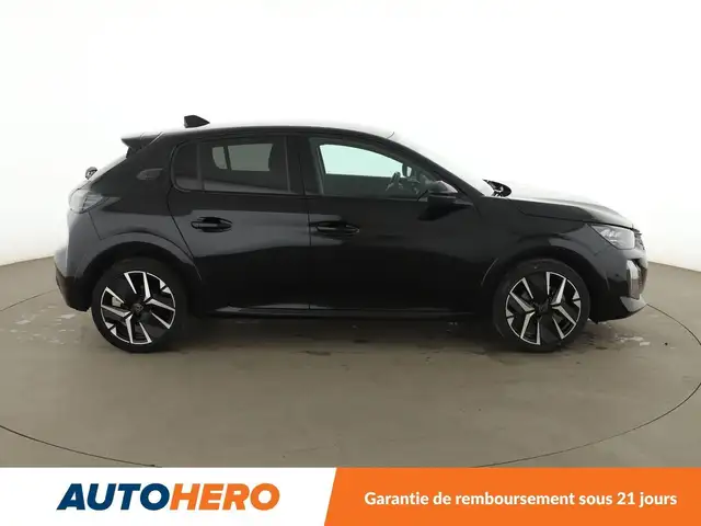 Peugeot 208 view 7