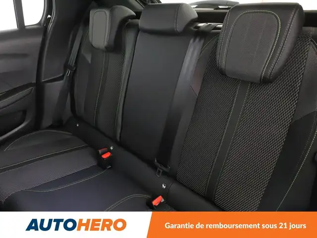 Peugeot 208 view 14