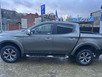 Fullback 2.4 doppia cabina LX 4wd s