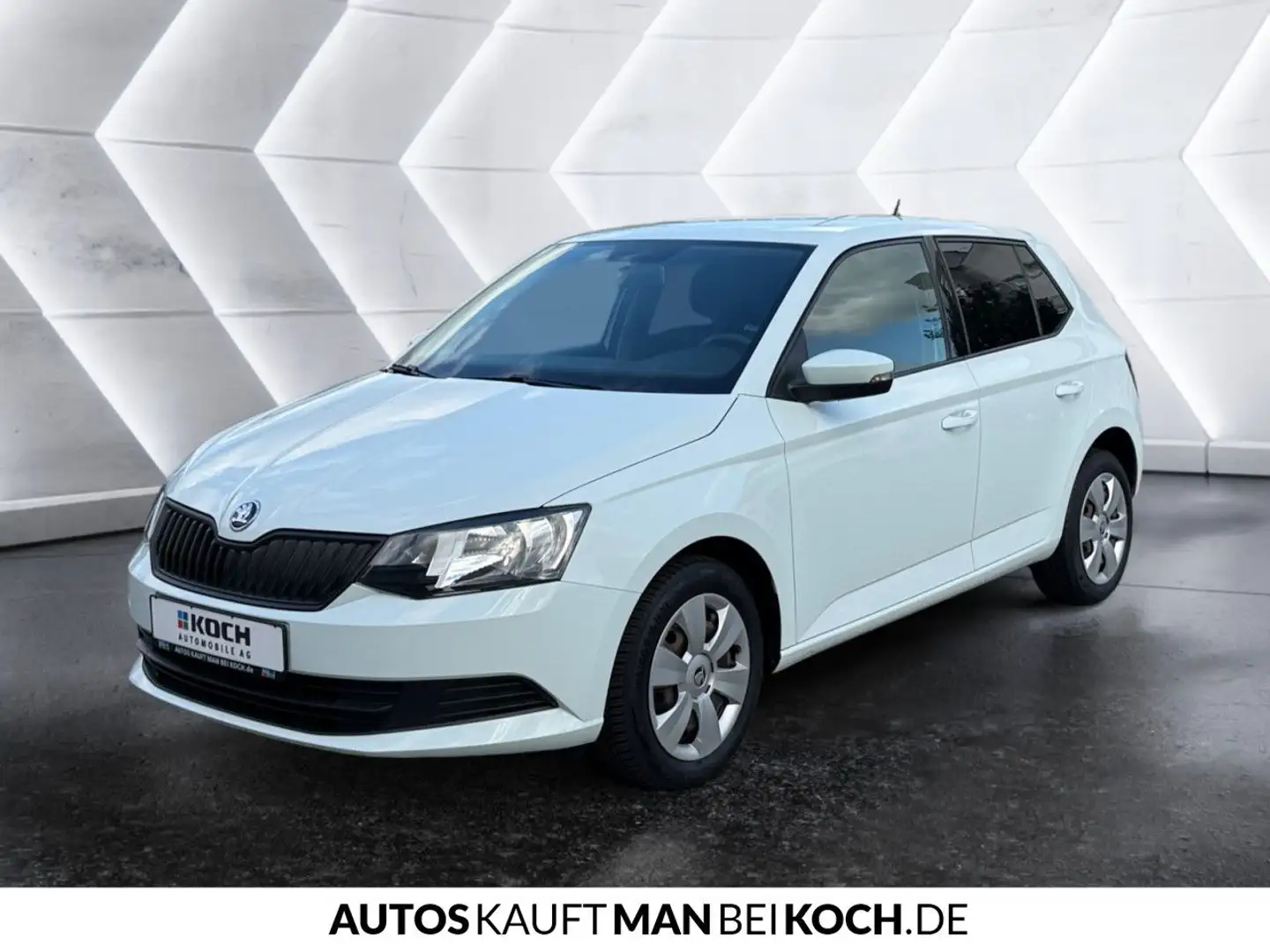 Skoda Fabia III 1.0 MPI Allwetter SHZ PDC Cool KLIMA Weiß - 2