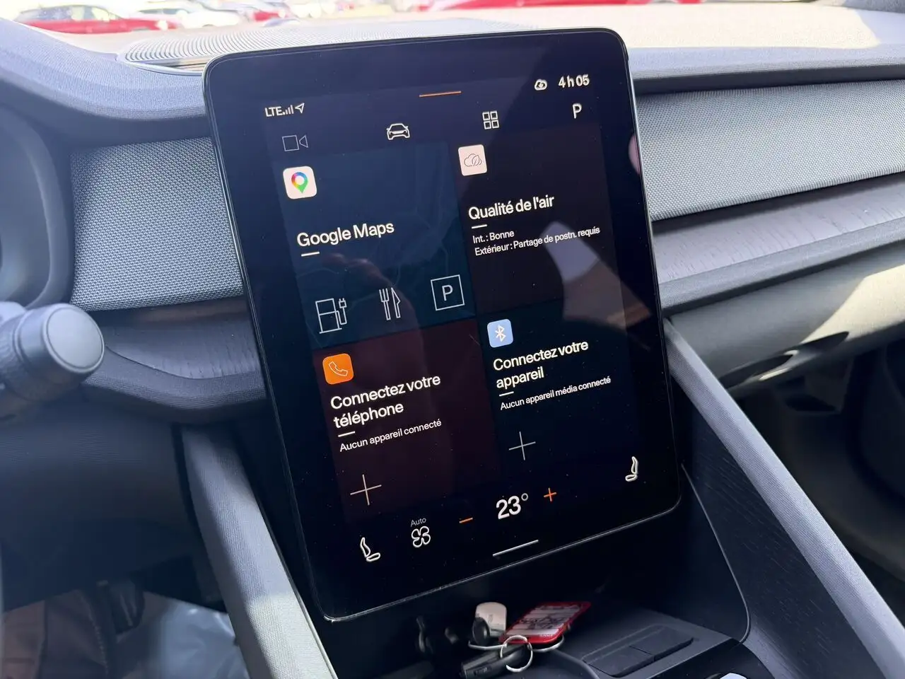 Polestar 2 снимка Polestar 2