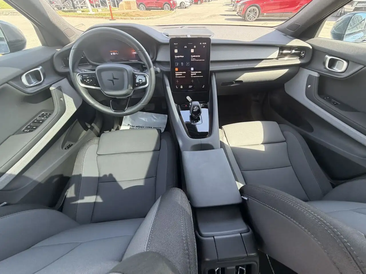 Polestar 2 снимка Polestar 2