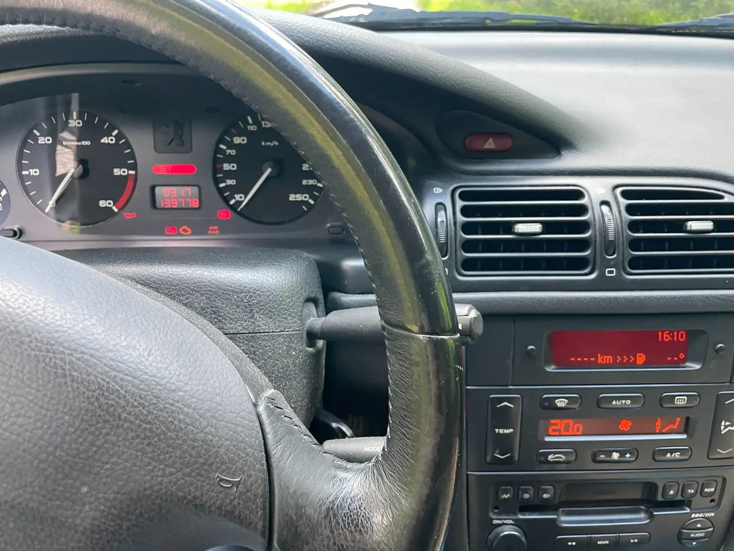 Peugeot 406 406 HDi Premium Zlatá - 2