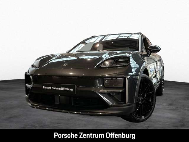 Imagine Porsche Macan Turbo Sportp.HUD Luftfed. Pano Navi Leder Dig.Cock