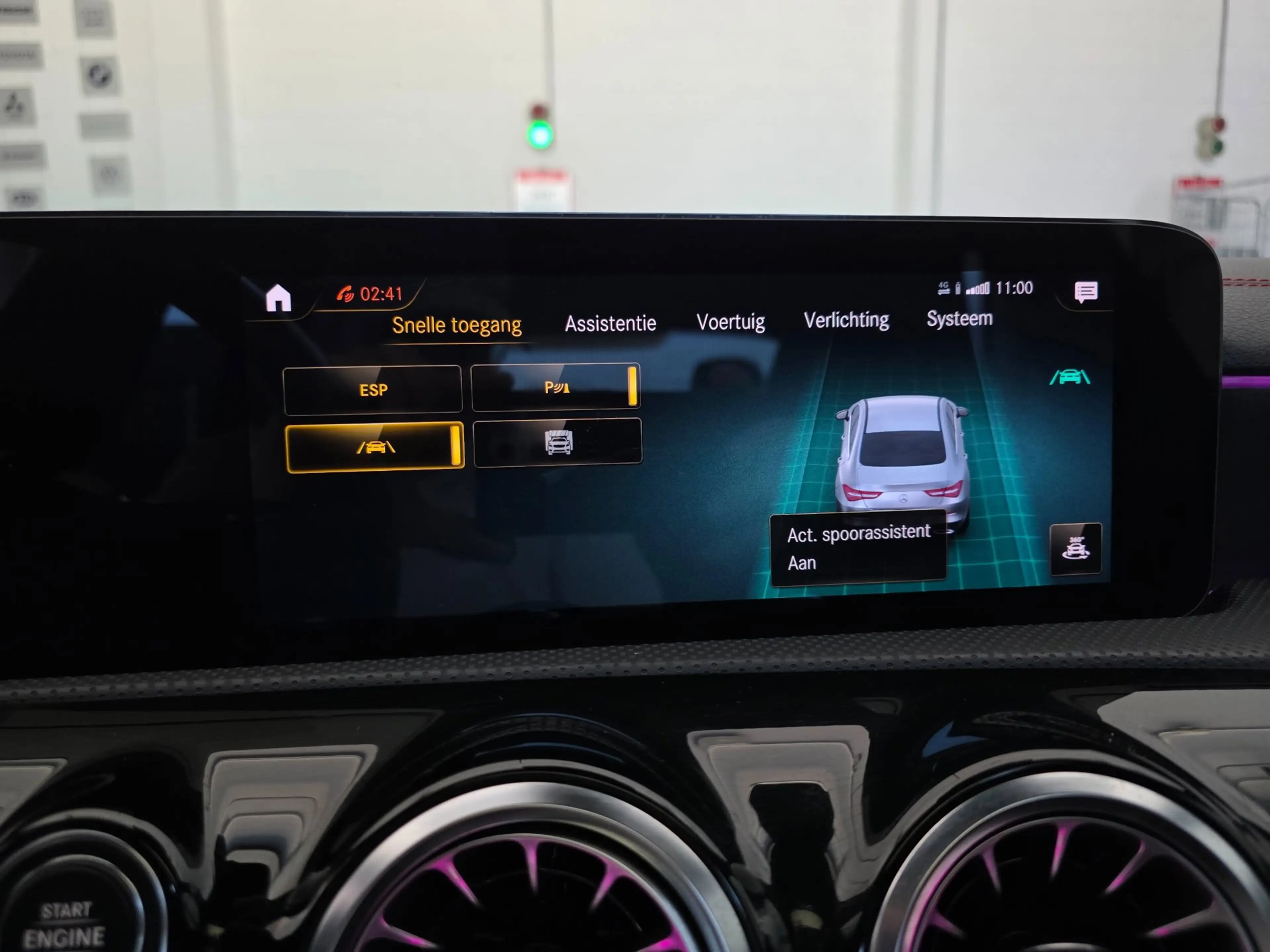 Mercedes-Benz CLA 200 Premium Plus / PANO / SFEER / CARPLAY / KEYLESS / — photo 43