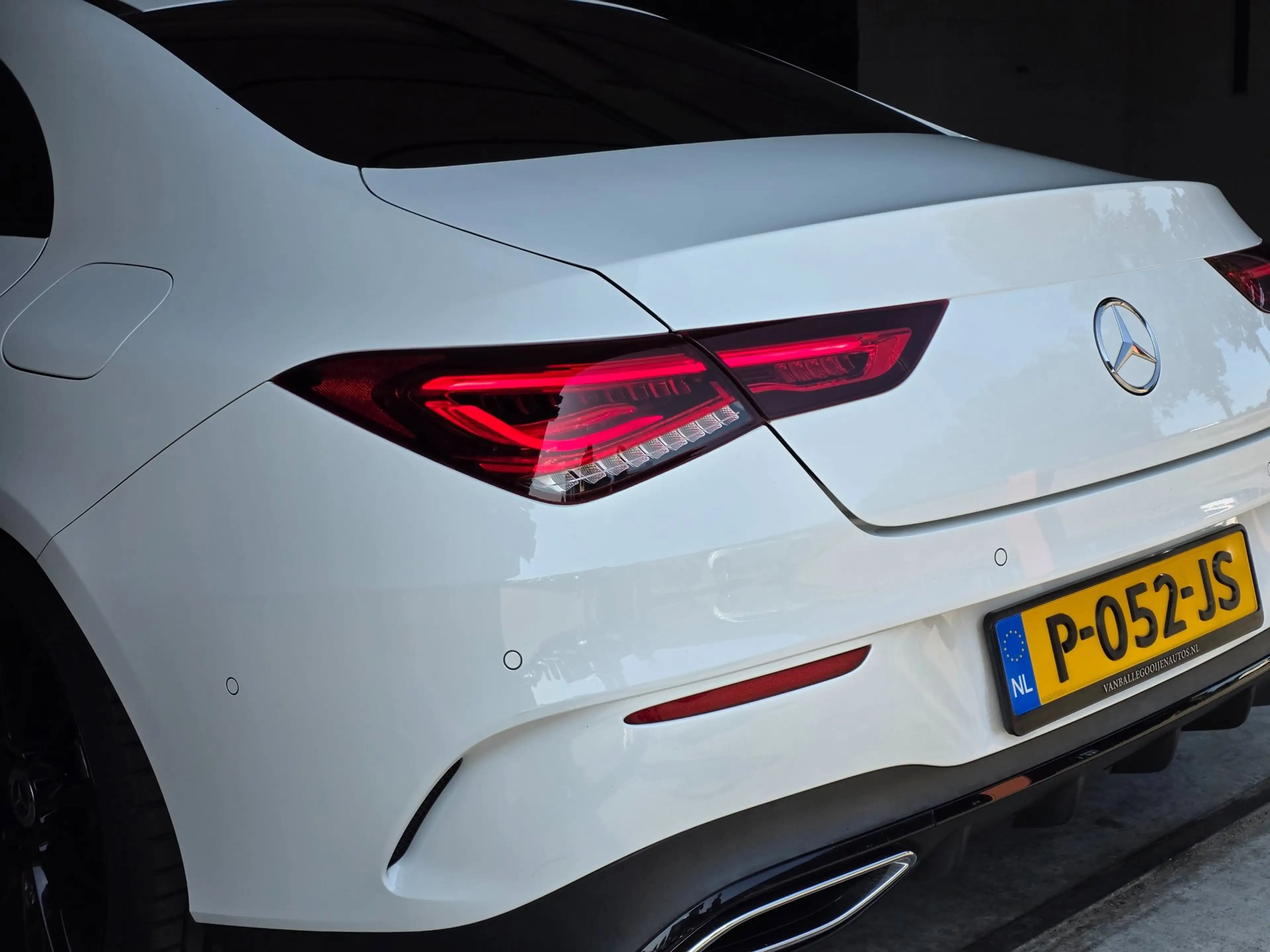 Mercedes-Benz CLA 200 Premium Plus / PANO / SFEER / CARPLAY / KEYLESS / — photo 7