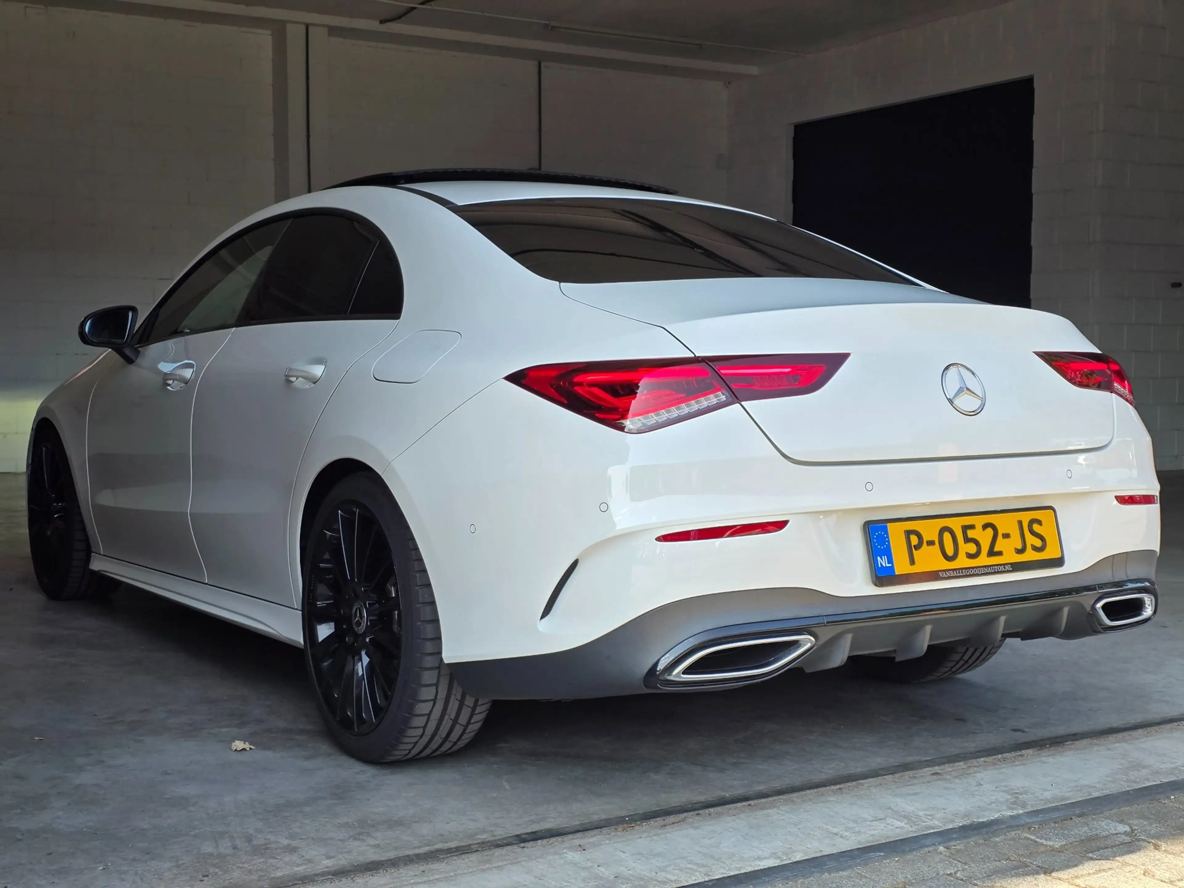 Mercedes-Benz CLA 200 Premium Plus / PANO / SFEER / CARPLAY / KEYLESS / — photo 6