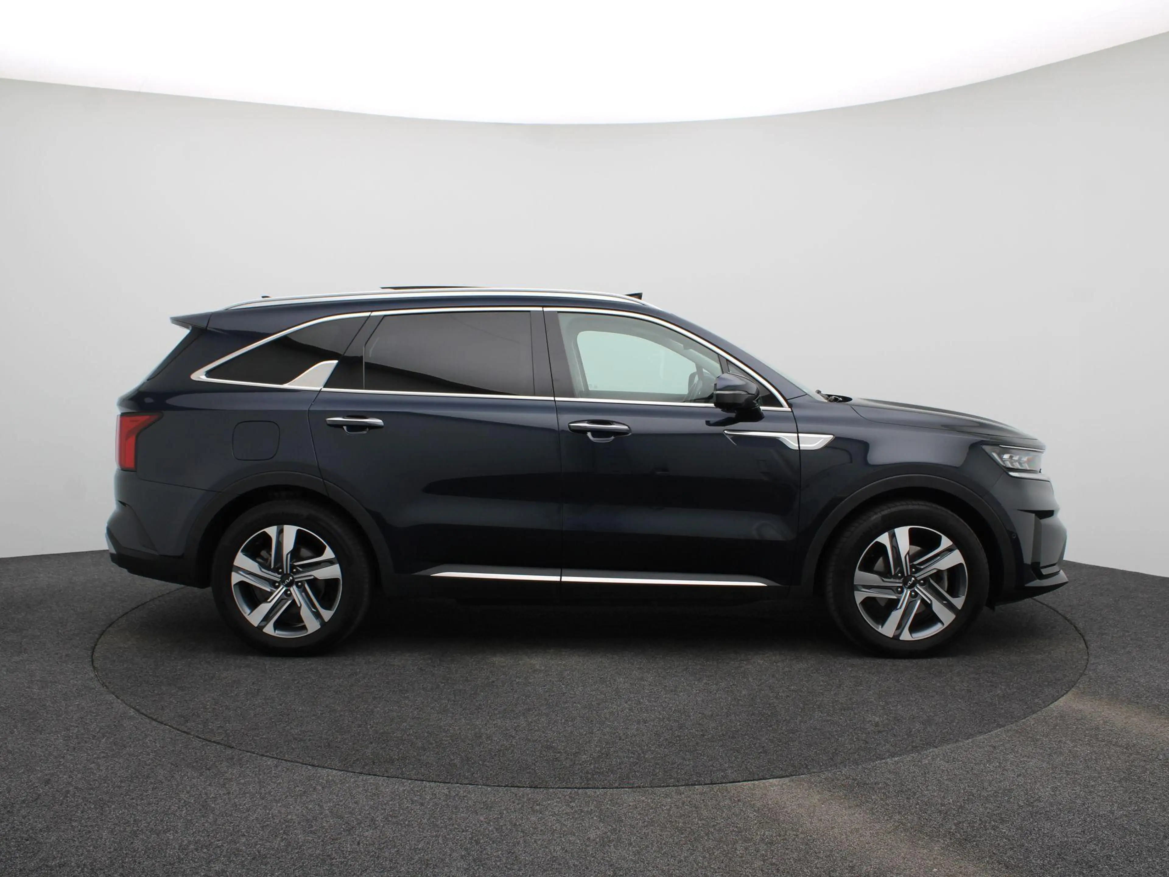 Kia Sorento 1.6 T-GDI Plug-in Hybrid 4WD Edition | Stoelverwar — photo 6