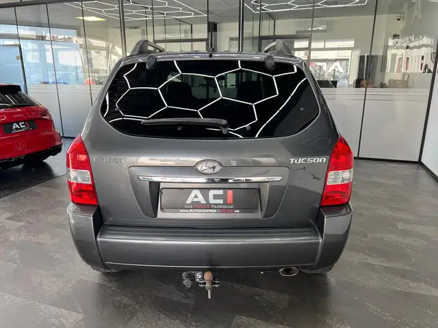 Hyundai Tucson view 6