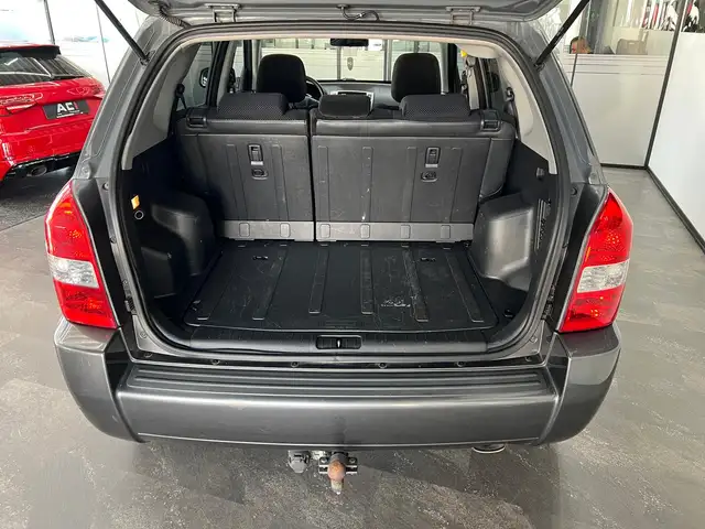 Hyundai Tucson view 15