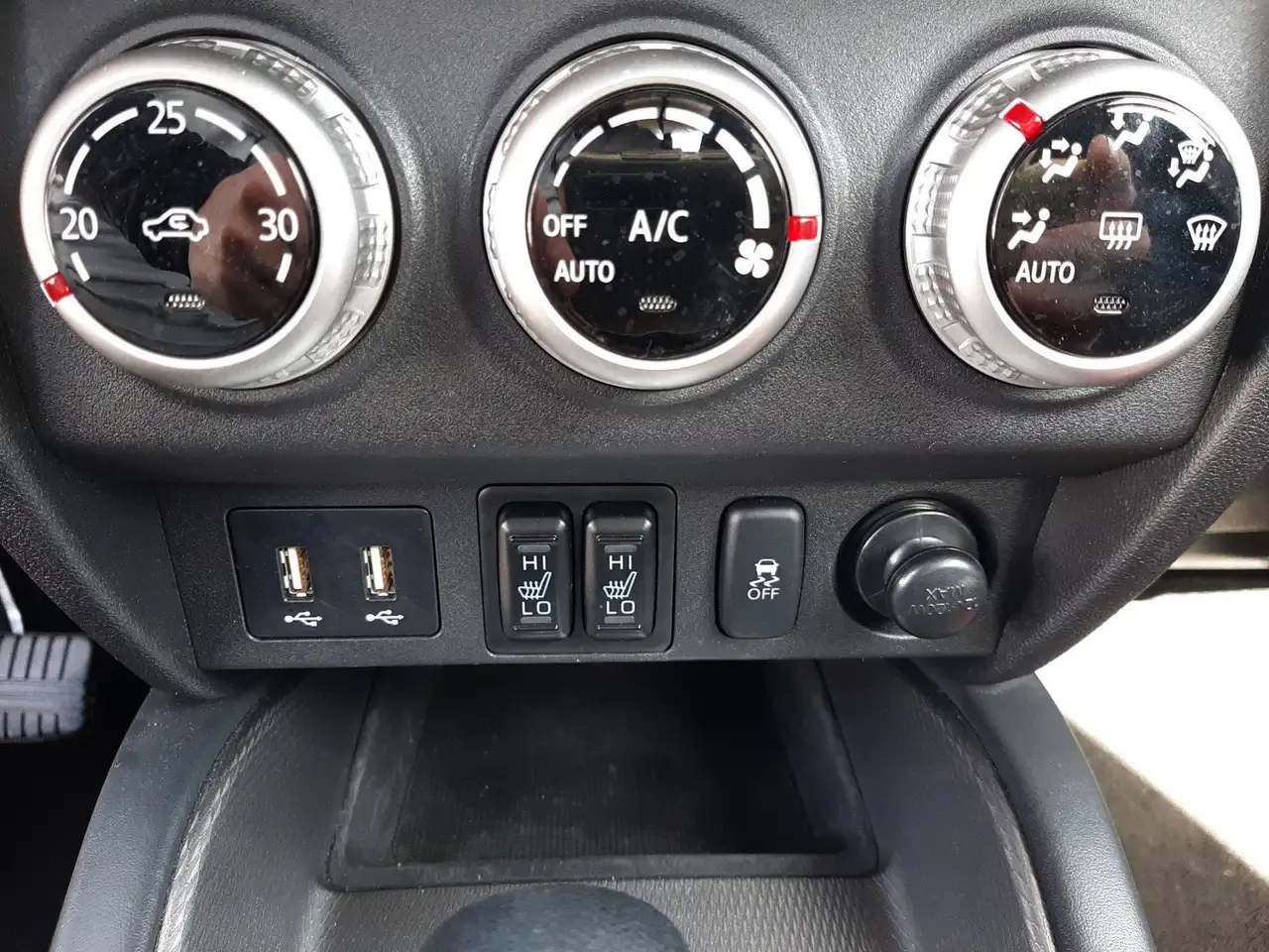 Mitsubishi RVR снимка Mitsubishi RVR