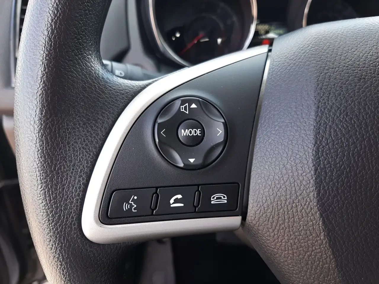 Mitsubishi RVR снимка Mitsubishi RVR