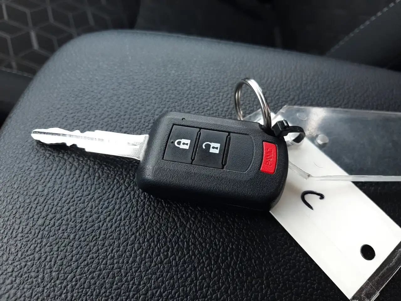 Mitsubishi RVR снимка Mitsubishi RVR