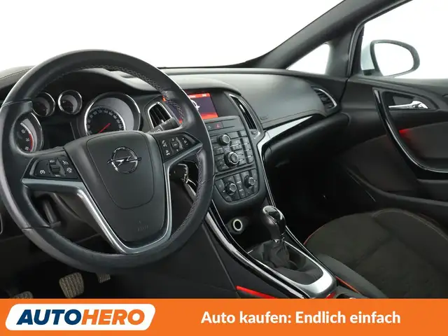 Opel Cascada view 11