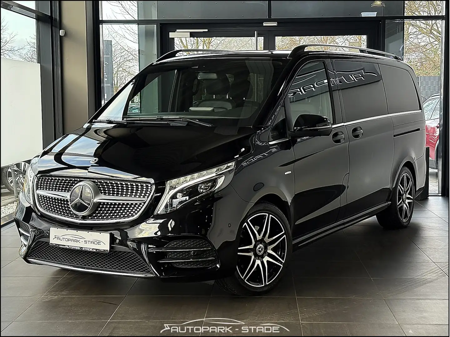 Mercedes-Benz V 300d AMG EDITION lang Burmester LED 360 Ass. Schwarz - 2