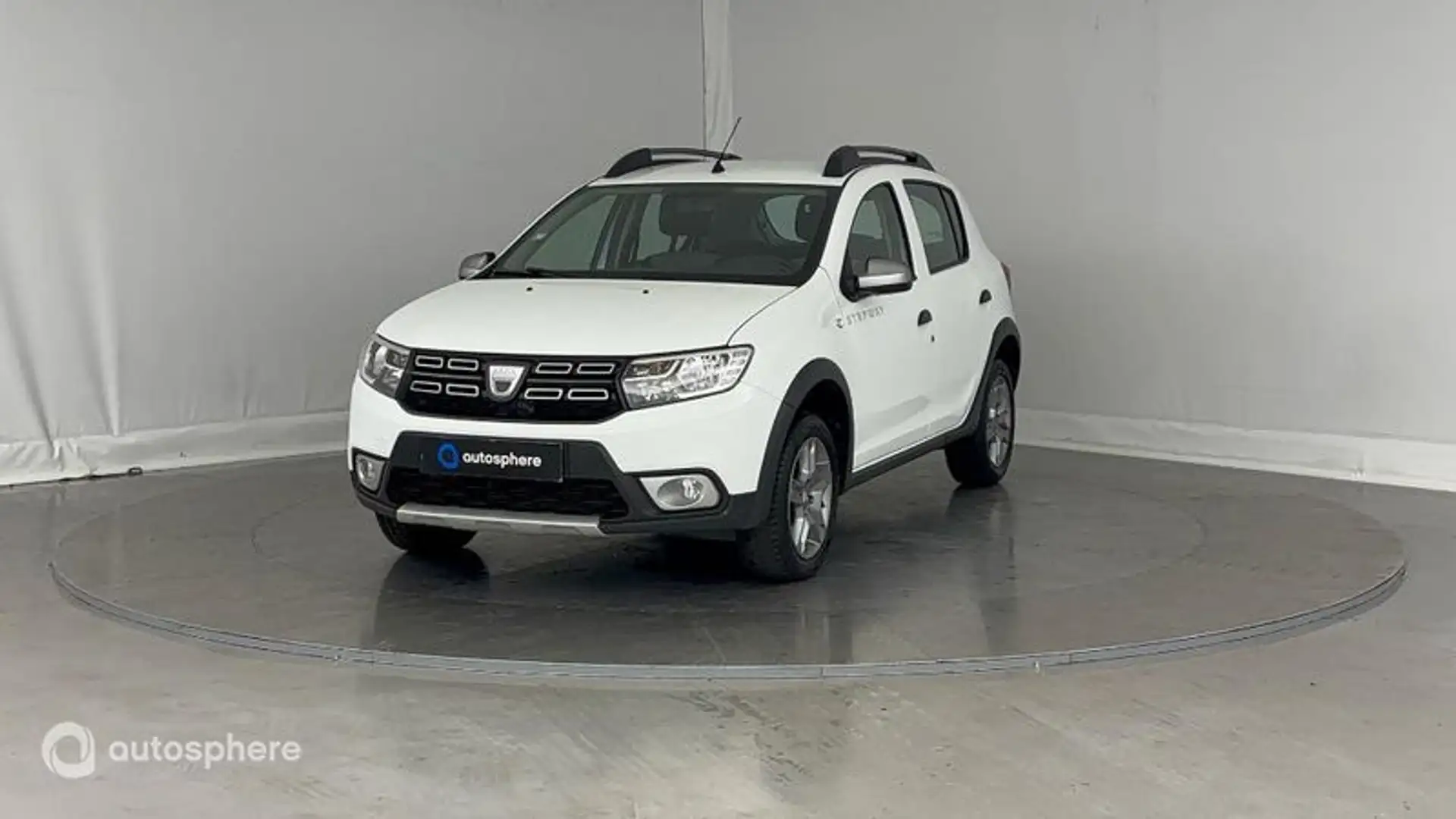 Dacia Sandero 0.9 TCe 90ch Stepway - 20 - 1