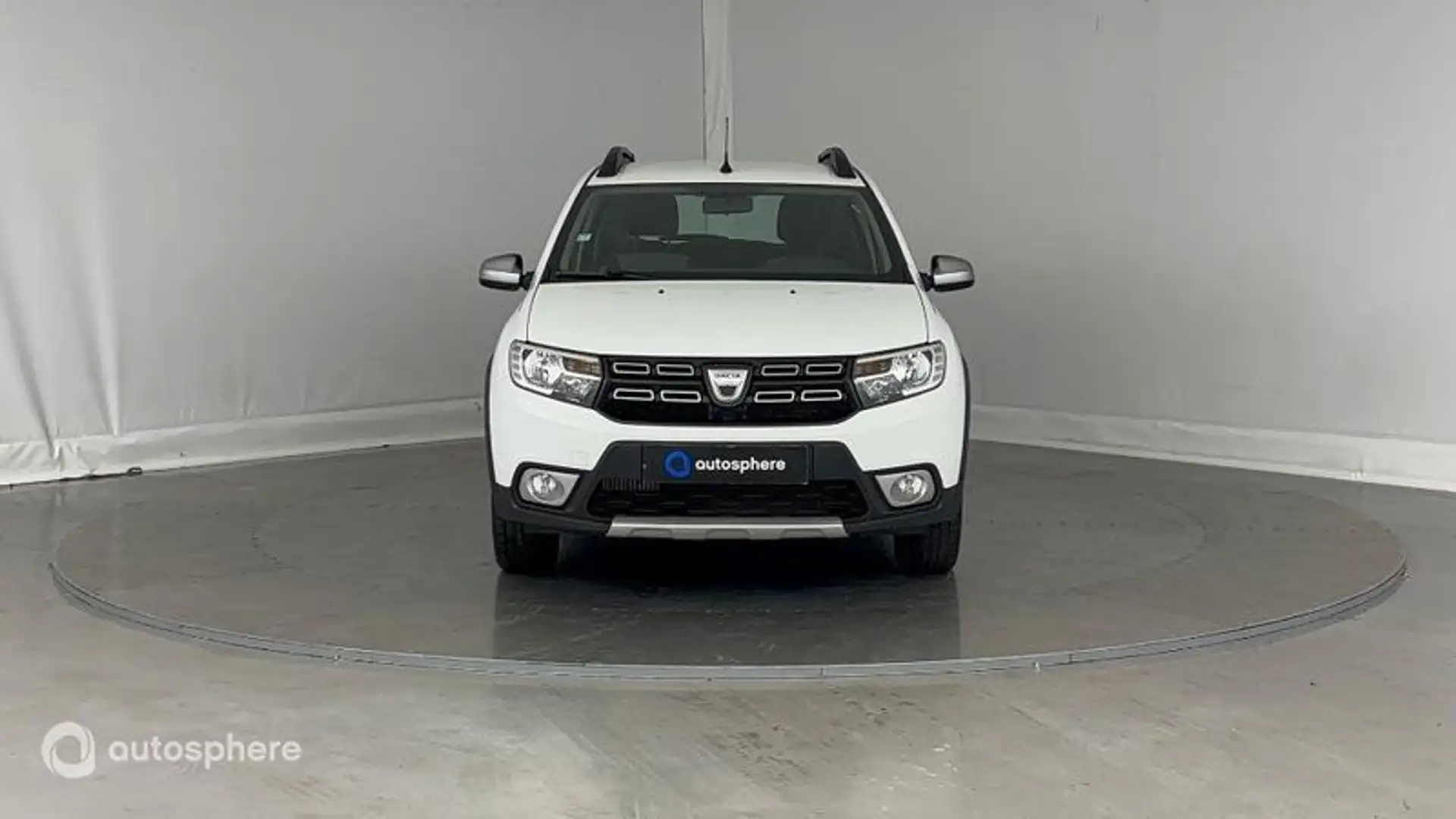Dacia Sandero 0.9 TCe 90ch Stepway - 20 - 2