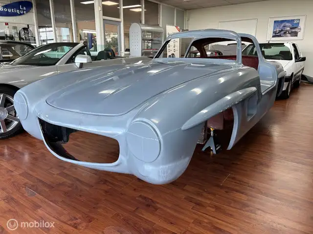 Mercedes-Benz SL 300 Gullwing - Replica -