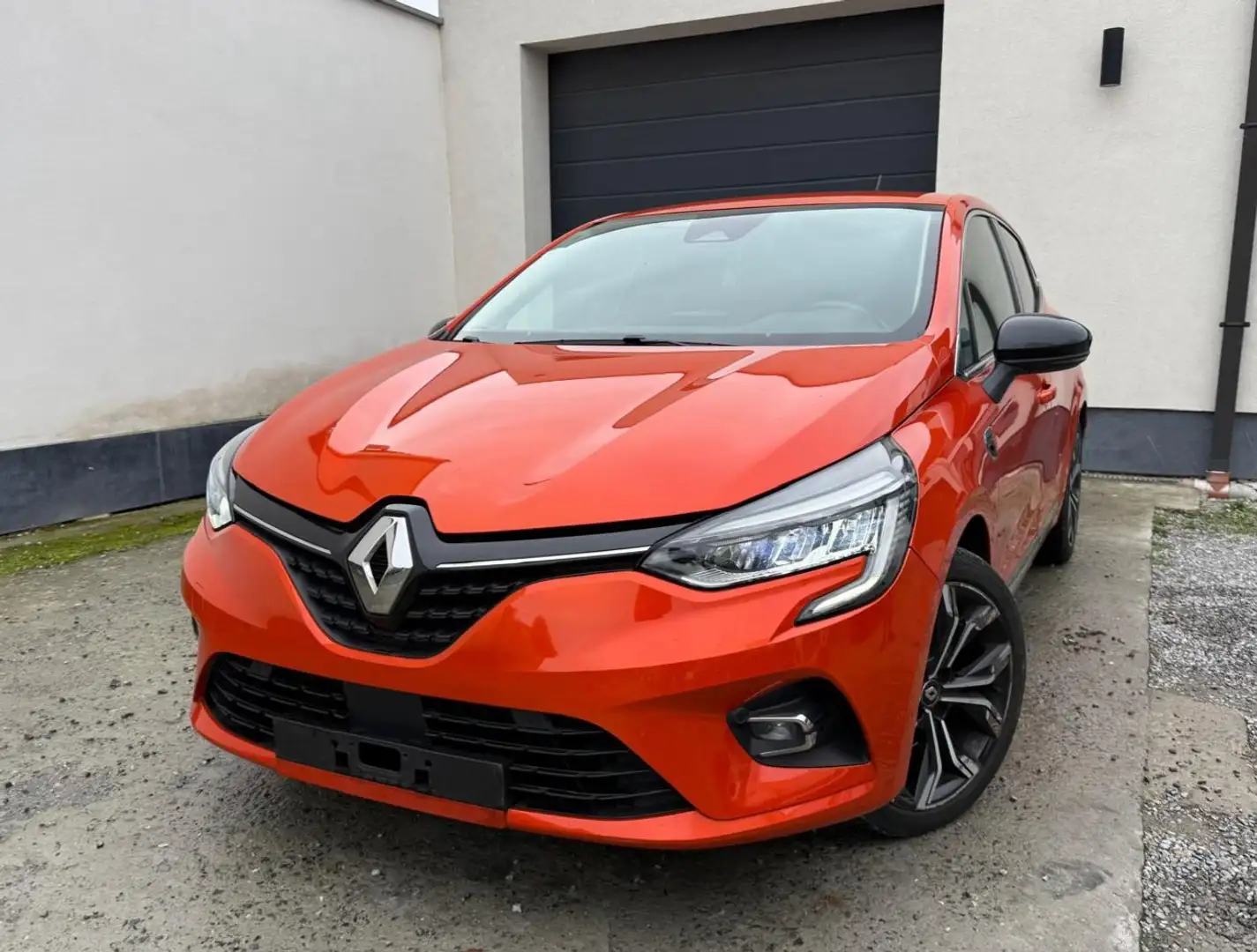 Renault Clio Clio TCe EDITION ONE / AUTOMATIQUE / CAMERA Rood - 1