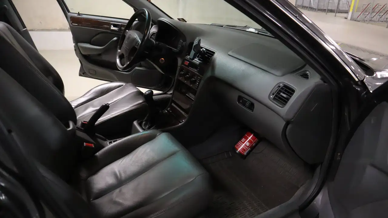 Rover 620 i, foto 6