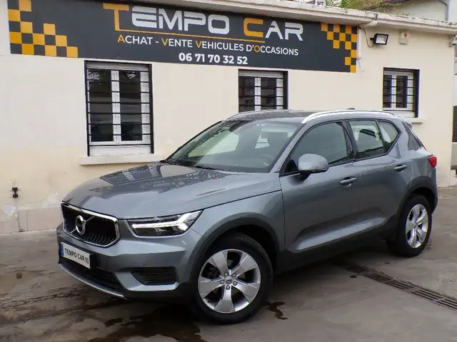 Volvo XC40 main image