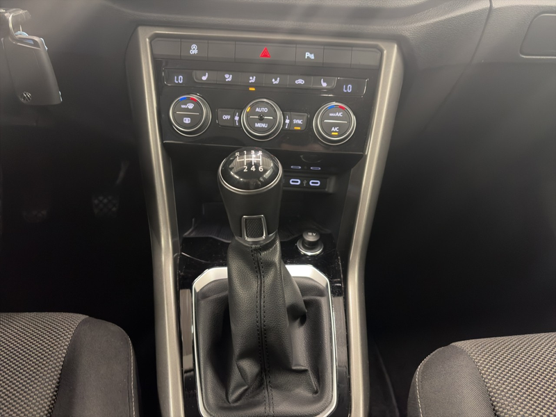 Volkswagen T-Roc Style 1.0 TSI Klima Einparkhilfe Sitzheizung — photo 9