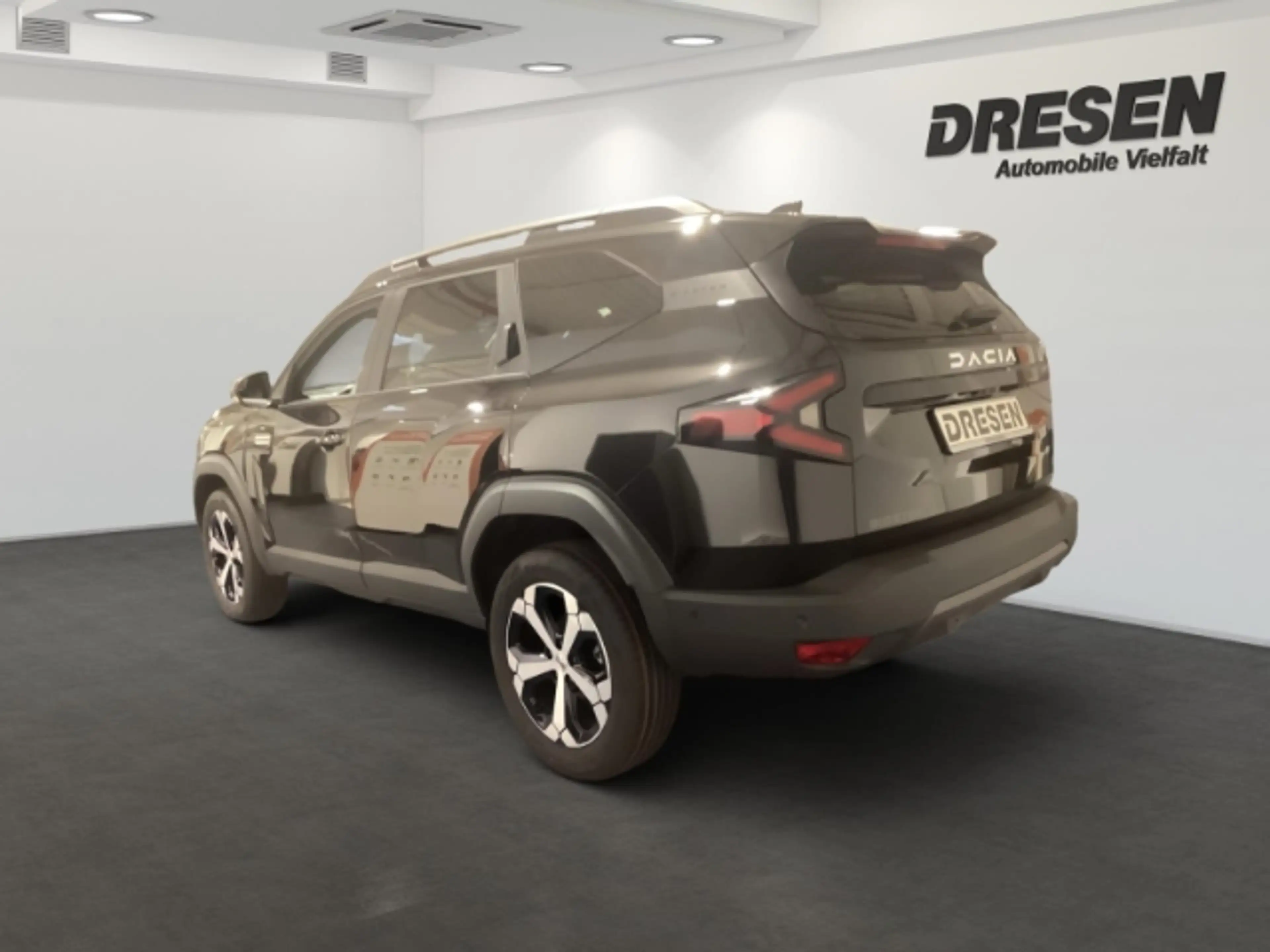 Dacia Bigster Journey TCe 140+Winter+Navi+el. Heckklappe+Apple C — photo 4