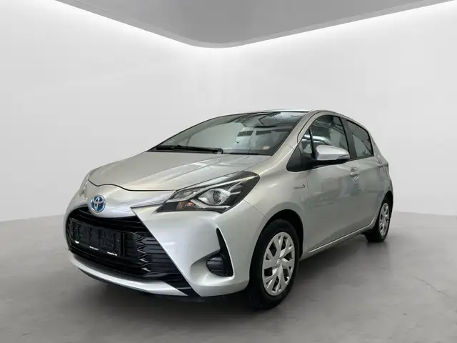 Toyota Yaris 1.5 Hybide Dynamic Navi Super nette auto!