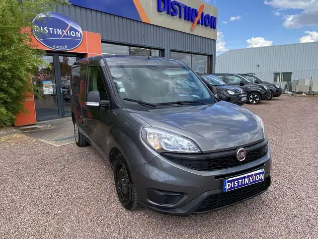 Fiat Doblo view 2