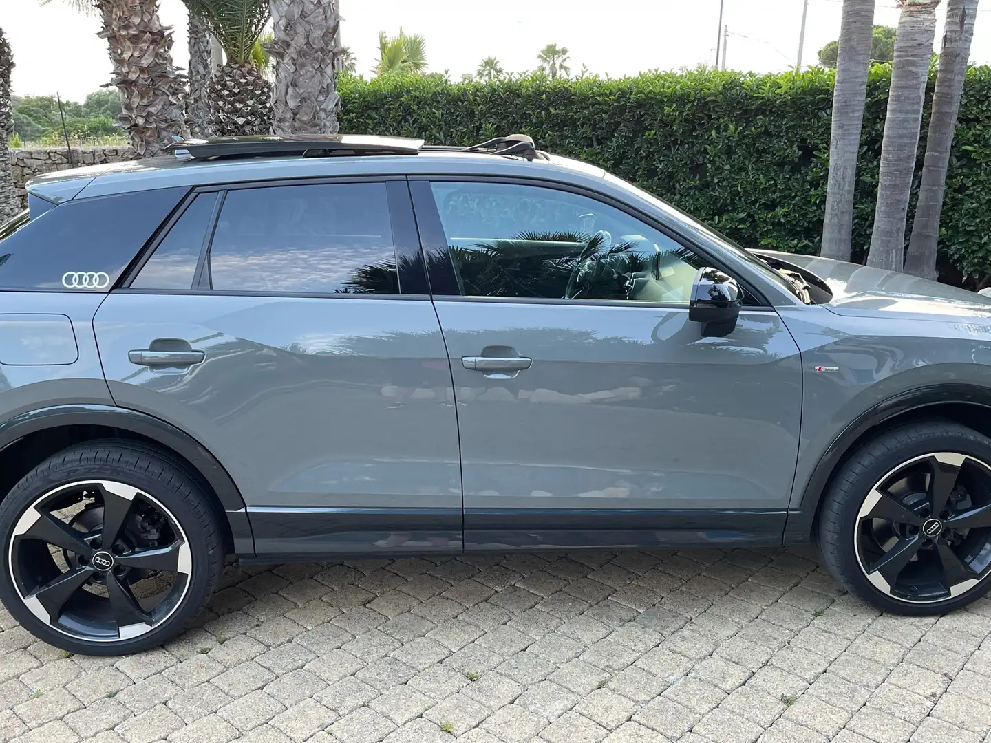 Audi Q2 2.0 tdi Sport quattro 190cv s-tronic Gris - 2