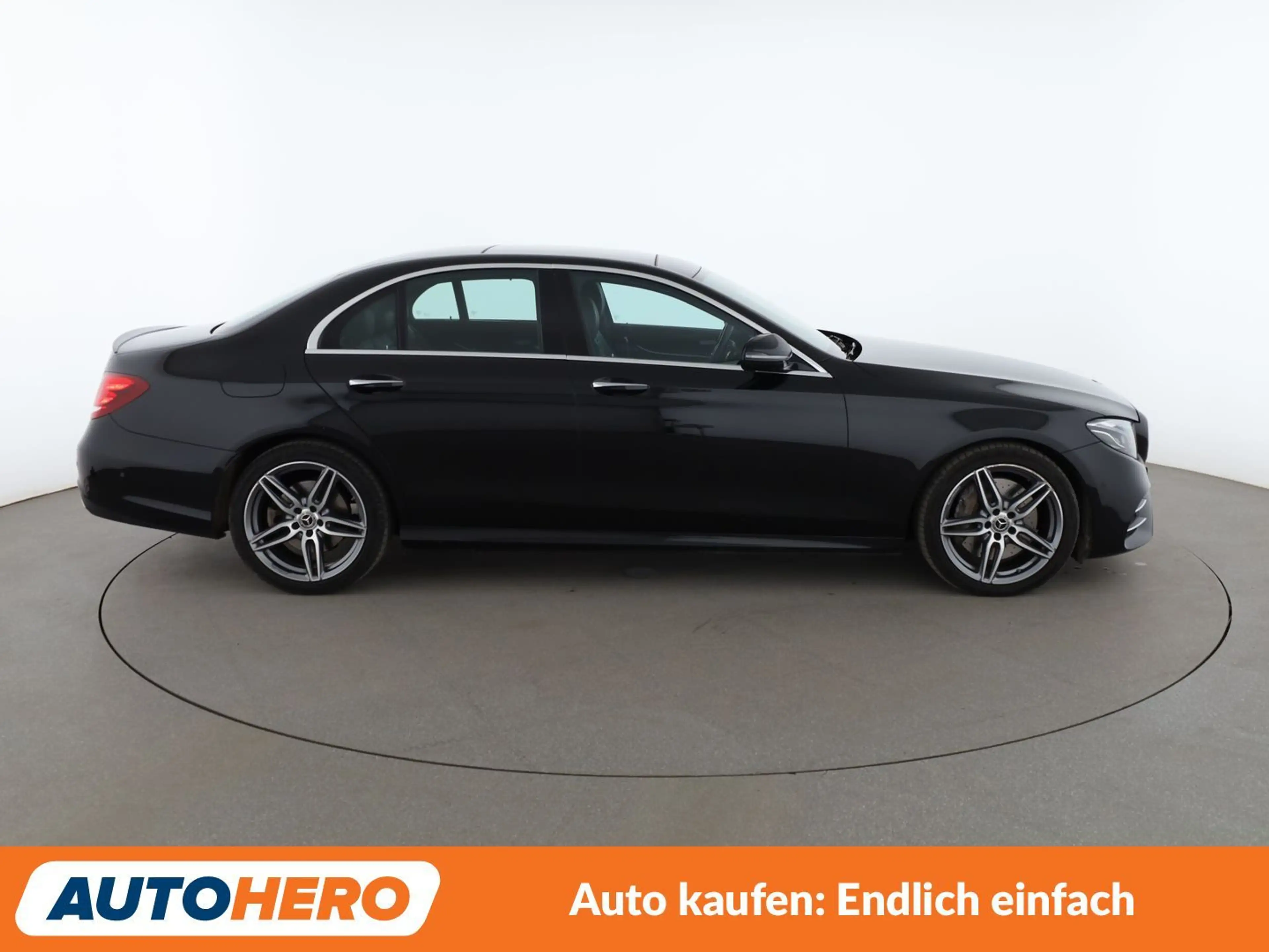 Mercedes-Benz E 400 E 400 d 4Matic AMG Line Aut.*NAVI*HUD*LED* — photo 7