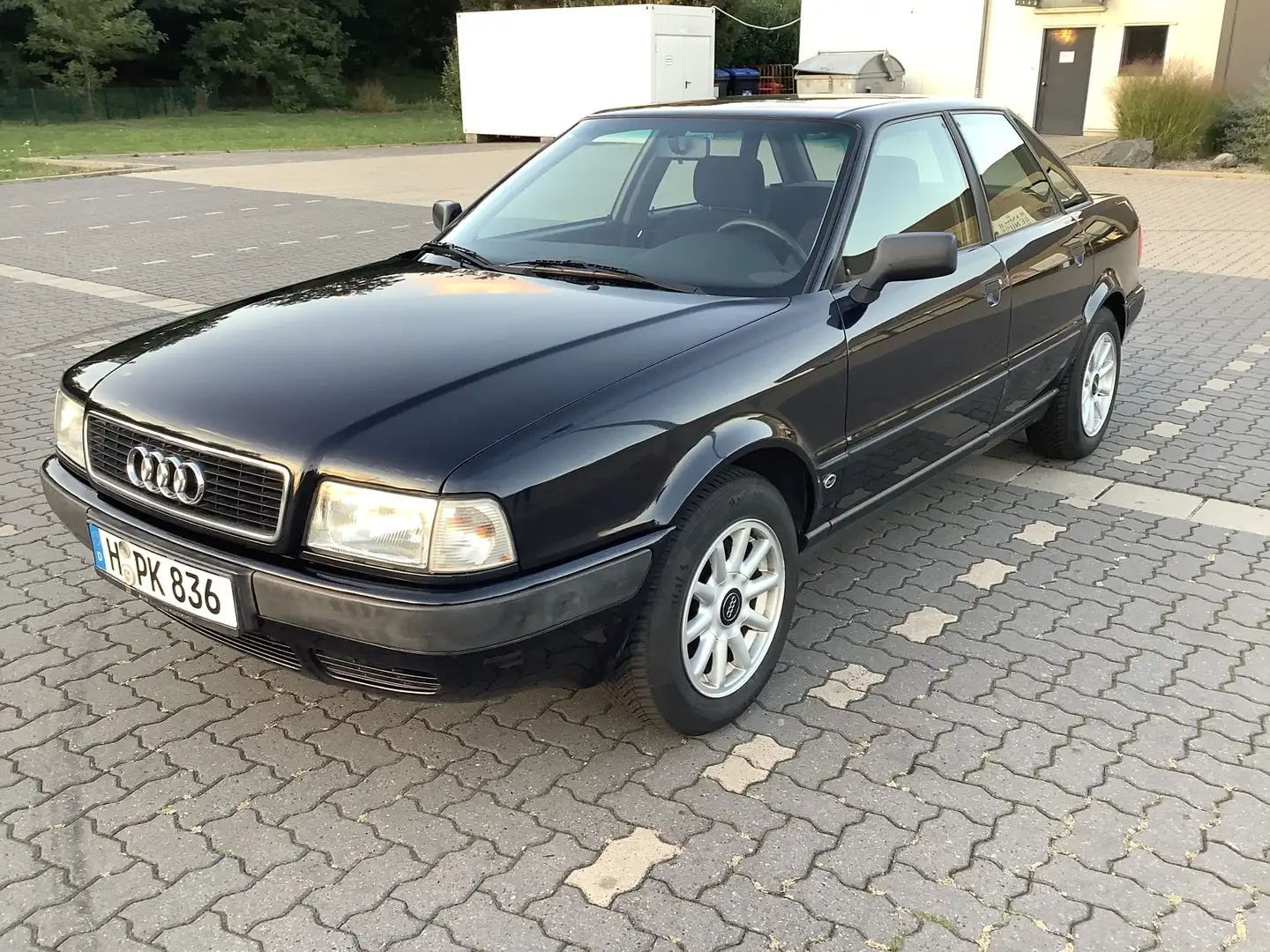 Audi 80 comfort - 1