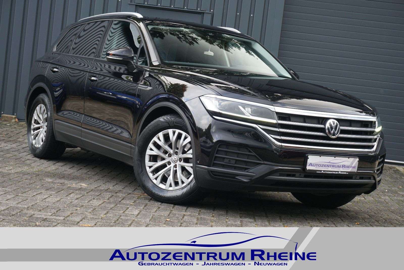 Second hand Volkswagen Touareg 3.0 TDI