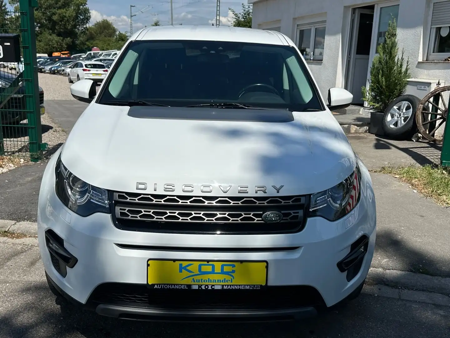 Land Rover Discovery Sport SE AWD Blanc - 2