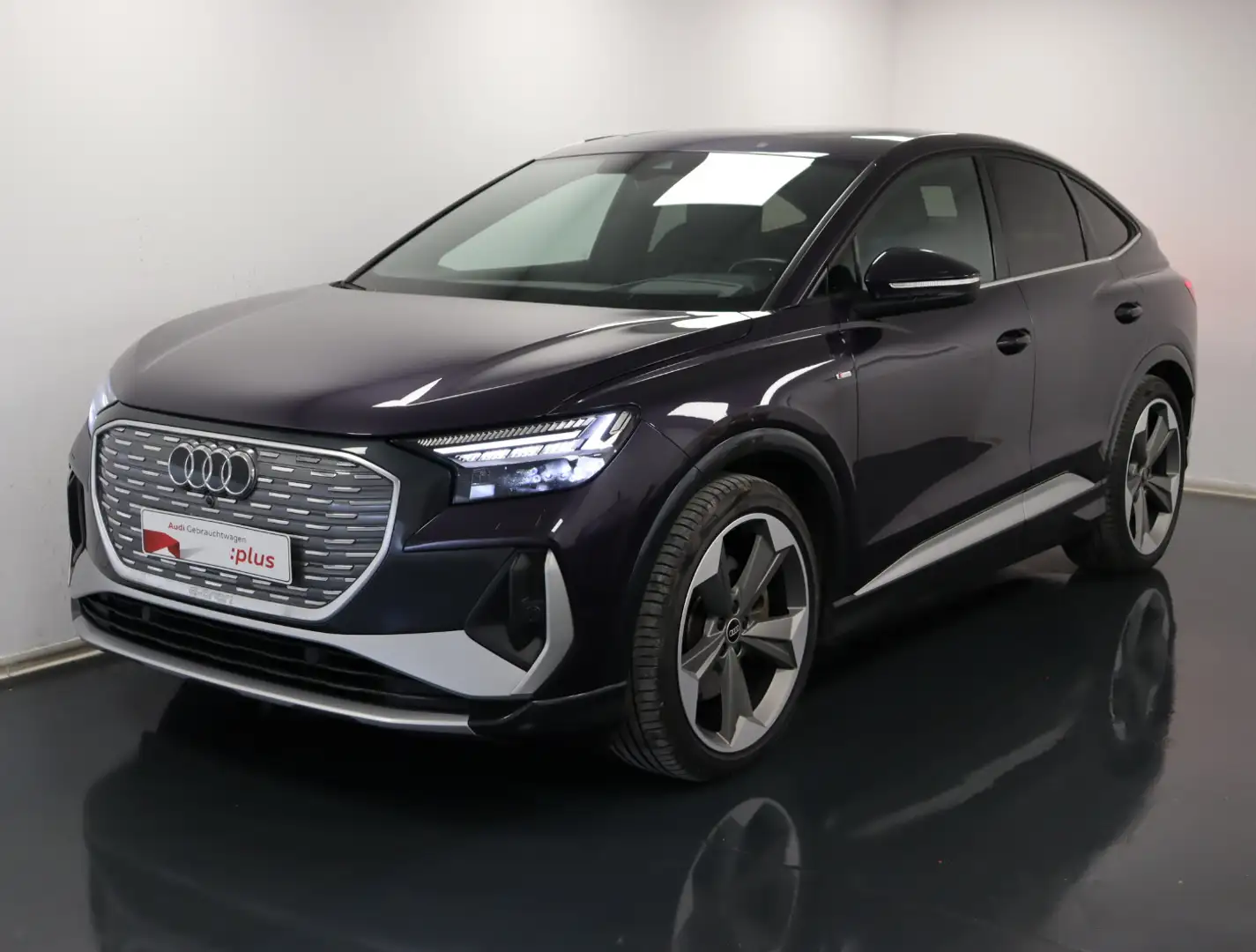 Audi Q4 e-tron Q4 Sportback e-tron 40 S line |Matrix|Pano|ACC Fialová - 2