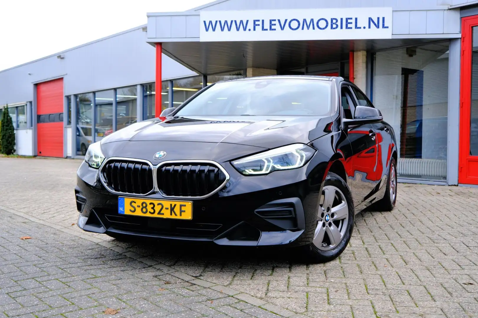 BMW 218 2-serie Gran Coupé 218i Sporstoelen|LMV|LED|PDC |H Zwart - 1
