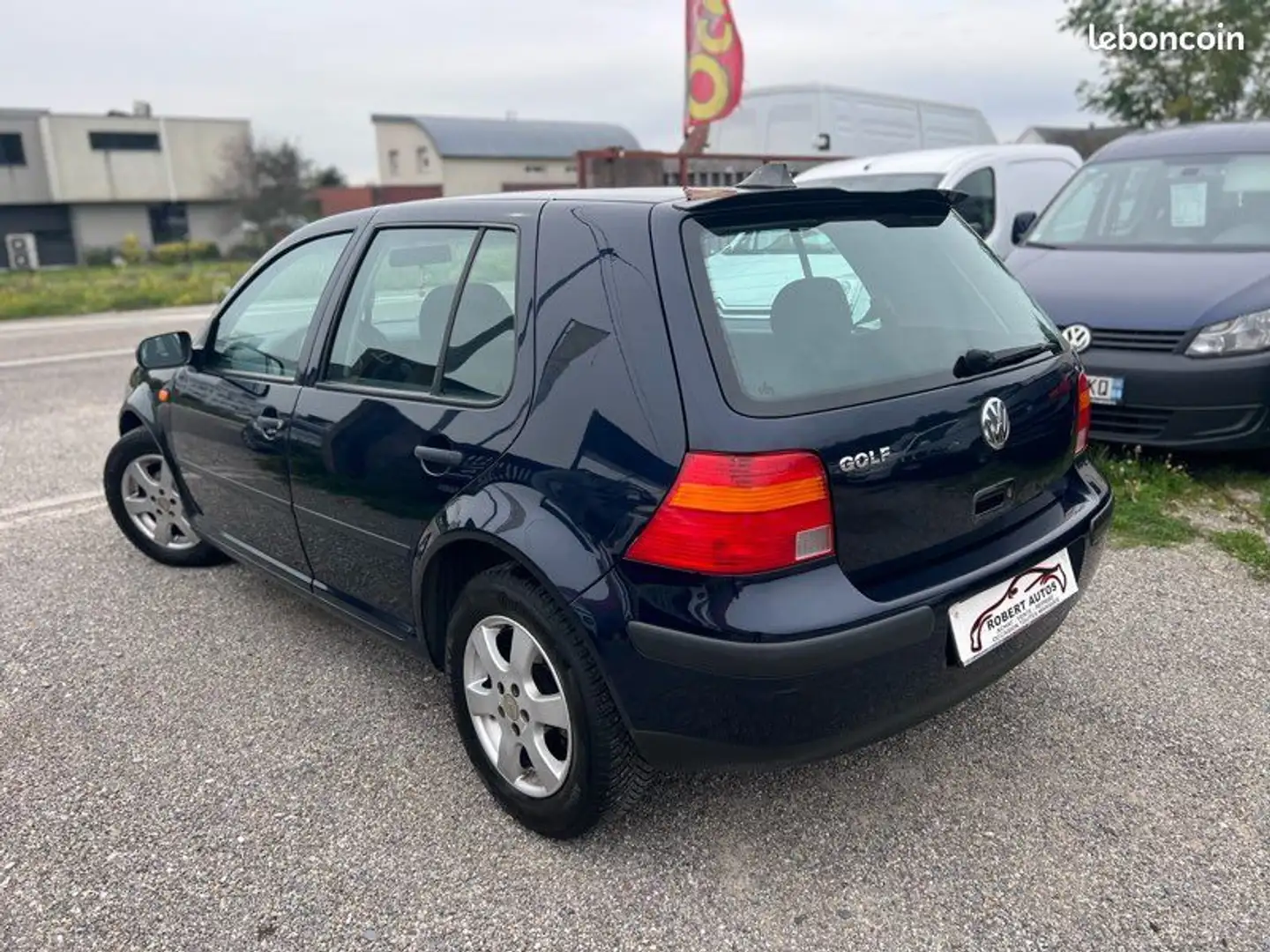 Volkswagen Golf V 1.4 75 CV Bleu - 2